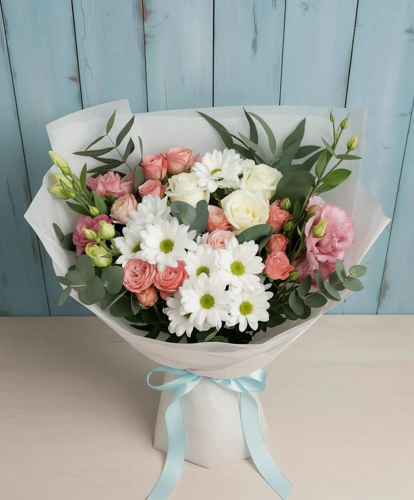 Букет цветов из: Розы, Лизиантусы и Хризантемы в Новый Милет