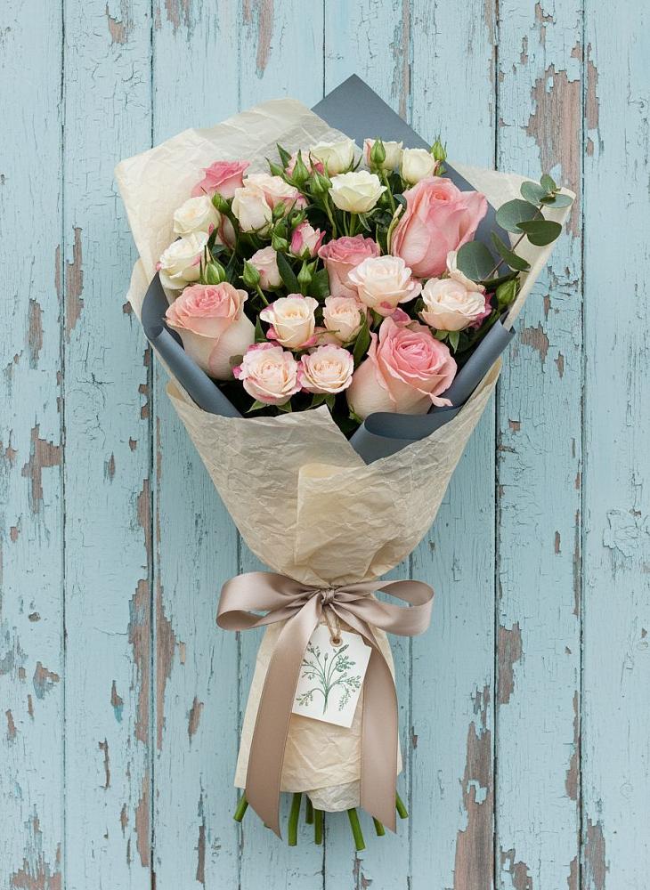 Букет цветов из: Розы в Новый Милет