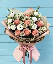 Букет цветов из:  Розы, Альстромерии и Лизиантусы в Новый Милет