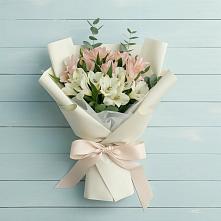 Букет цветов из:  Альстромерии в Новый Милет