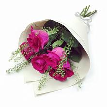Букет цветов из:  Розы в Новый Милет