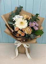 Букет цветов из:  Герберы и Хризантемы в Новый Милет