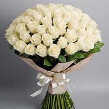 Букет 101 беля роза Белоснежка в Новый Милет