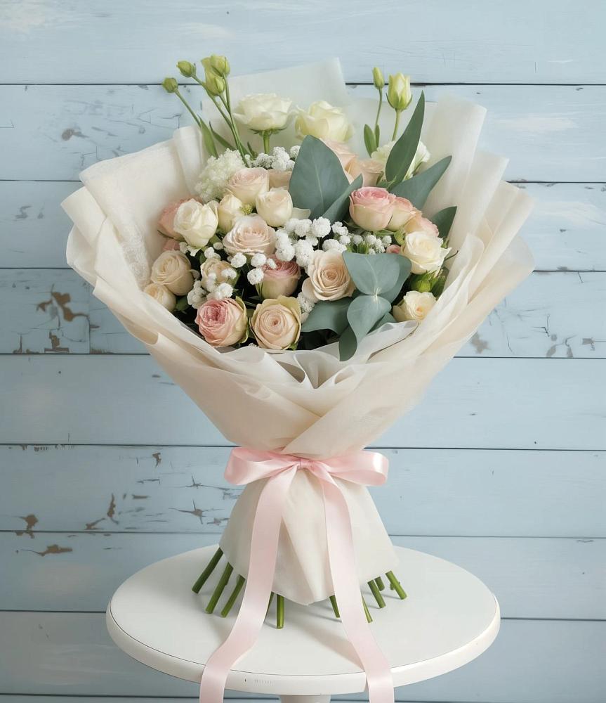 Букет цветов из: Розы и Лизиантусы в Новый Милет