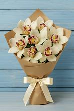 Букет цветов из:  Орхидеи и Розы в Новый Милет